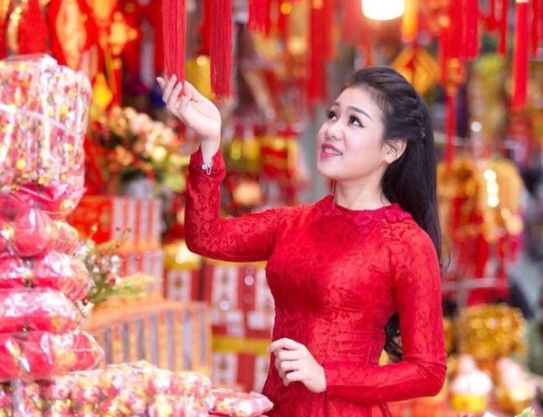 Ca sỹ Lê Minh Tuyến: Dành trọn vẹn tình yêu cho niềm đam mê
