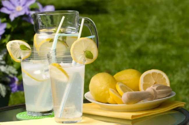 Uống nước chanh cùng thứ này sẽ biến thành "thần dược", chữa nhiều loại bệnh cho cơ thể