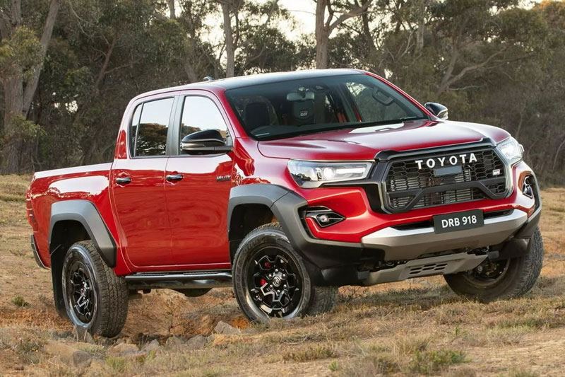 Phiên bản thể thao của Toyota Hilux 2023 mạnh 224 mã lực