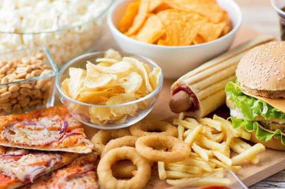 7 loại thực phẩm gây hại cho não bộ, ăn nhiều khiến đầu óc thiếu minh mẫn