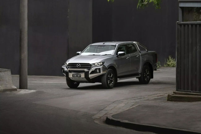 Chiêm ngưỡng Mazda BT-50 LE phiên bản Off-road