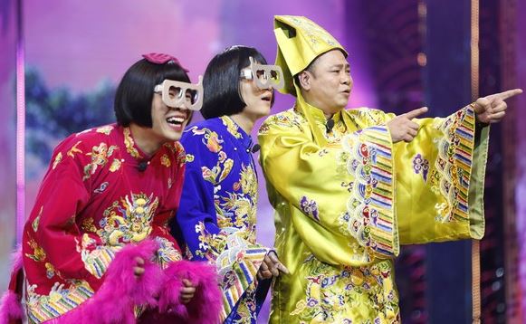 Sự trở lại nức lòng người hâm mộ tại Táo Quân 2023: Nhân vật từng xin rút lui khiến khán giả vỡ òa với màn xuất hiện cực lạ