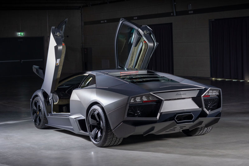 7. Lamborghini Reventon (giá: 2,5 triệu USD).