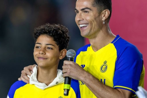 Con trai Ronaldo gây ấn tượng mạnh tại Ả-rập Xê-út