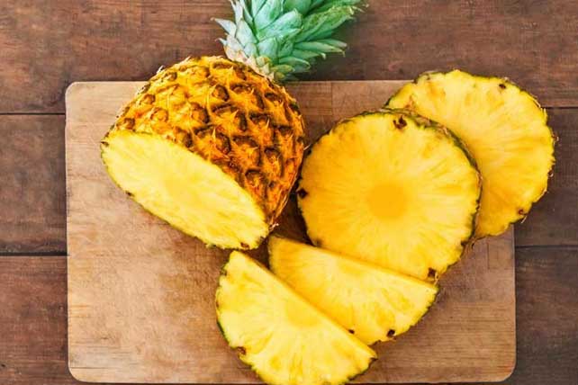 Đem dứa ngâm với loại nước này trước khi ăn, đảm bảo không bị rát rưỡi