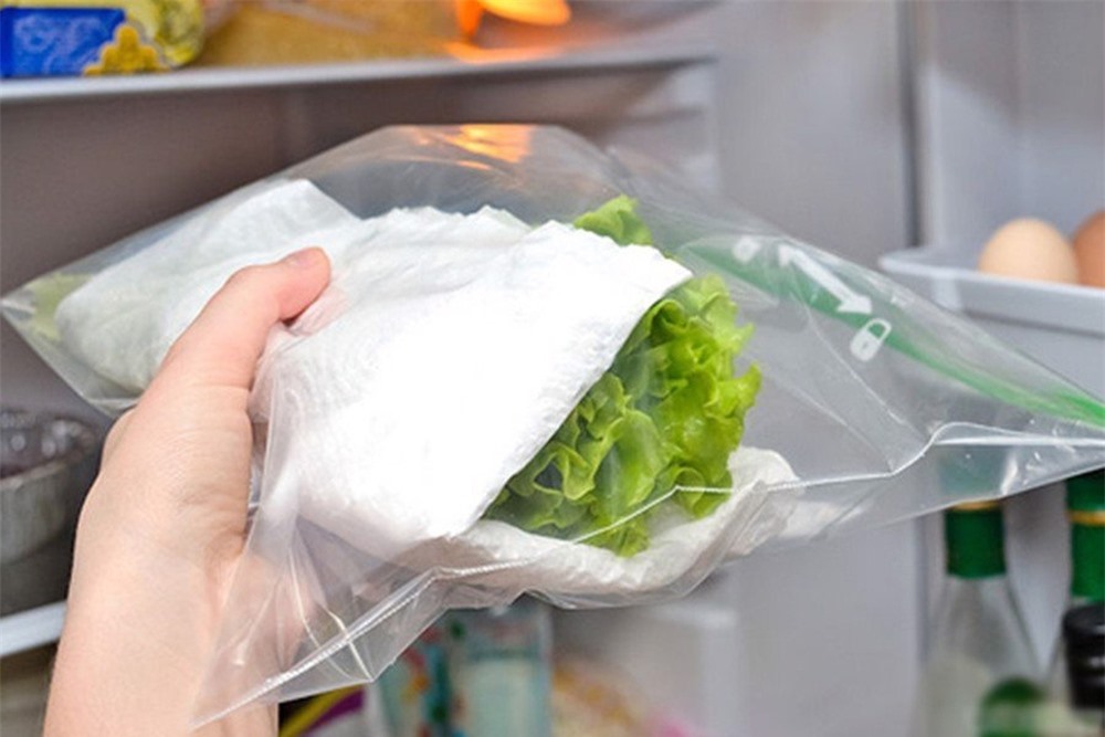 8 sai lầm khi bảo quản thực phẩm trong tủ lạnh dịp Tết - Ảnh 1.