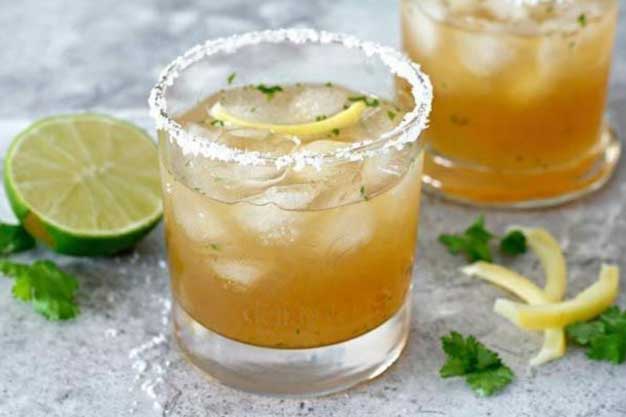 Mỗi ngày uống một cốc chanh muối, tác dụng thần kỳ cho sức khỏe và sắc đẹp