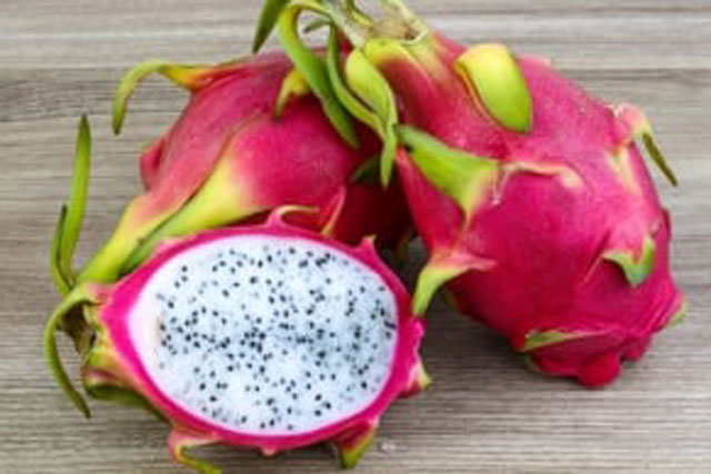 Ăn thanh long sai cách, nhập viện như chơi chứ chẳng đùa