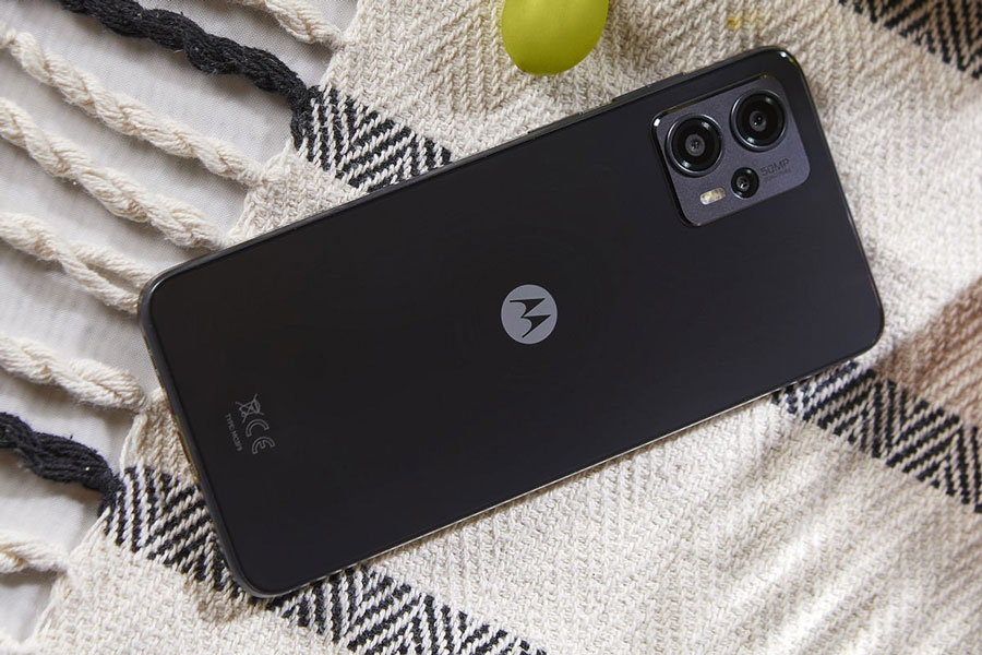 Smartphone chống nước, pin 5.000 mAh, RAM 4 GB, giá 4,58 triệu đồng