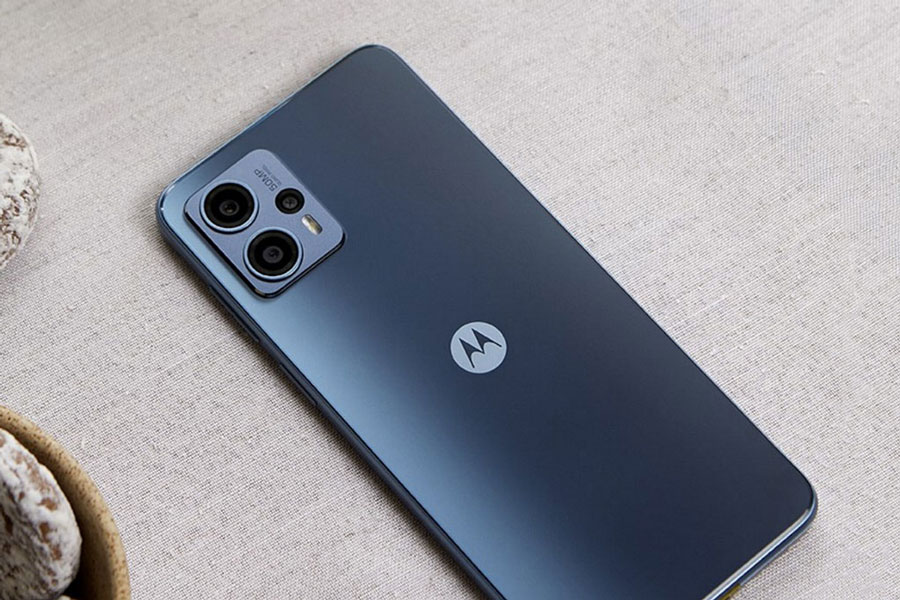 Smartphone chống nước, RAM 8 GB, sạc 30W, màn hình 90Hz, giá gần 6 triệu