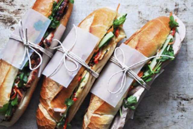 Bánh mì tuy thơm giòn nhưng ăn thường xuyên gây nên 4 rủi ro lớn cho sức khỏe