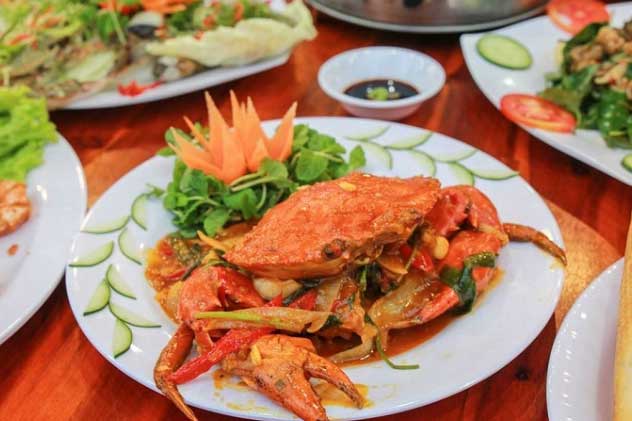 4 loại thực phẩm không ăn vào buổi tối gây hại gan thận