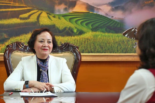 Bộ trưởng Bộ Nội vụ và thông điệp “cùng thay đổi, chung sức xây dựng nền hành chính chuyên nghiệp, hiện đại”