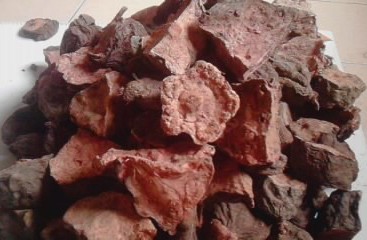 Bài thuốc ‘Tứ vật tửu’ giúp phái đẹp kéo dài tuổi thanh xuân