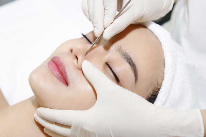 5 thói quen "phá hủy" làn da, tăng tốc độ lão hóa: Điều số 3 chị em nào cũng từng làm