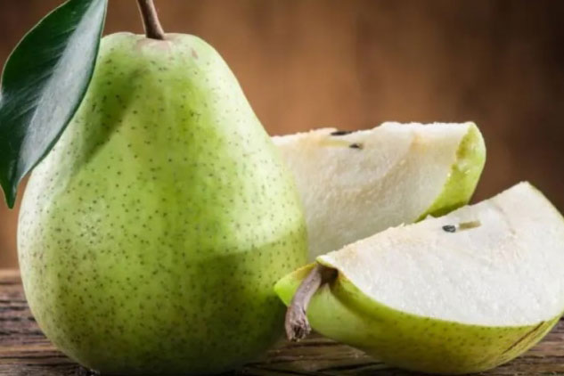 Cách sử dụng quả lê để có làn da tươi trẻ đón chào năm mới