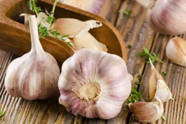 Ai nên tránh ăn quá nhiều tỏi trong mùa đông