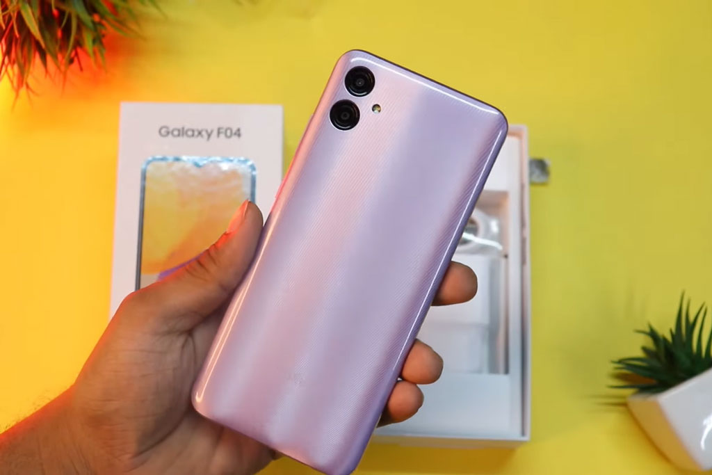 Trên tay Samsung Galaxy F04: RAM 4 GB, pin 5.000 mAh, giá rẻ bất ngờ
