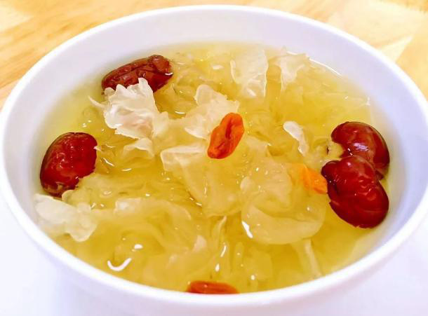 Cô gái 28 tuổi ân hận khi phát hiện mắc ung thư do sai lầm trong chế biến món ăn để... làm đẹp