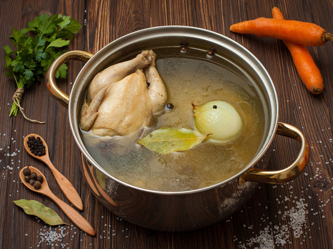 11 lợi ích từ nước xương