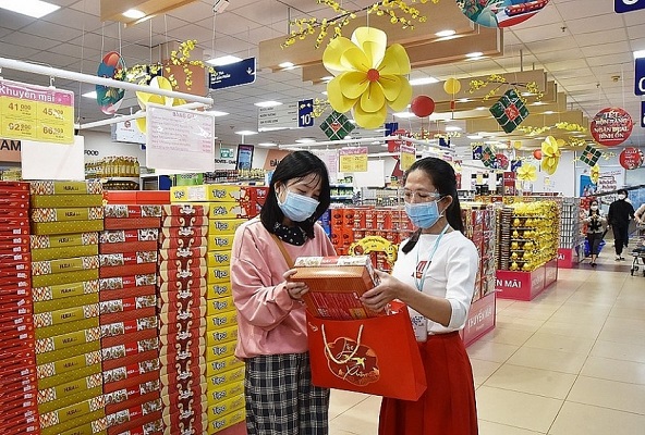 Sức mua dịp Tết tương đối thấp, lượng hàng dự trữ vượt cầu