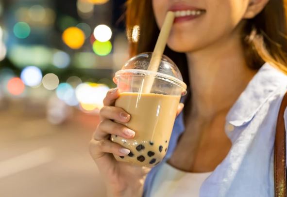 Mắc ung thư đại trực tràng giai đoạn 4 vì loại nước nhiều người yêu thích