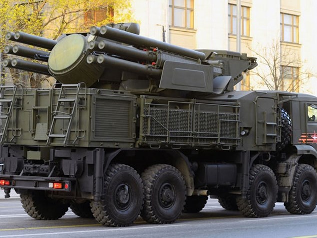 Clip: Tên lửa Pantsir-S1 "che lưng" cho lục quân Nga trên chiến trường Ukraine
