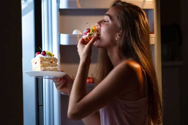 Sau 21 giờ chớ dại làm những việc này kẻo tốn thương nội tạng, rút ngắn tuổi thọ