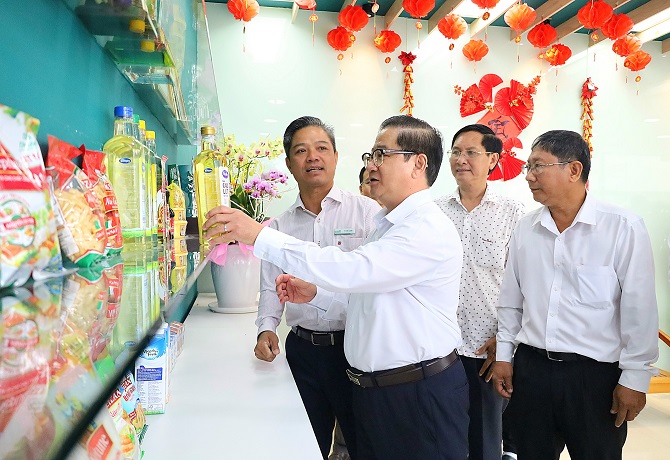Chủ tịch UBND TP Cần Thơ: Năm 2023, các doanh nghiệp cần mạnh dạn ứng dụng Khoa học công nghệ- Đổi mới sáng tạo