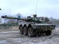Clip: Pháo tự hành chống tăng AMX-10RC có gì đặc biệt?