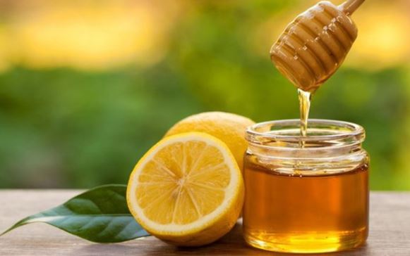 Hỗn hợp chanh, mật ong trị ho