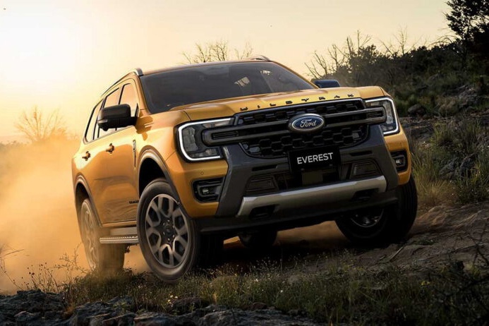 Ford Everest có thêm phiên bản Wildtrak