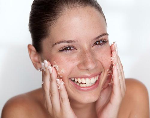 4 bí quyết dưỡng da bạn không bao giờ được quên