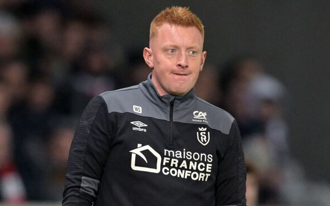 "Hiện tượng" Ligue 1 chịu phạt 25.000 Euro/trận vì... HLV chưa có chứng chỉ hành nghề