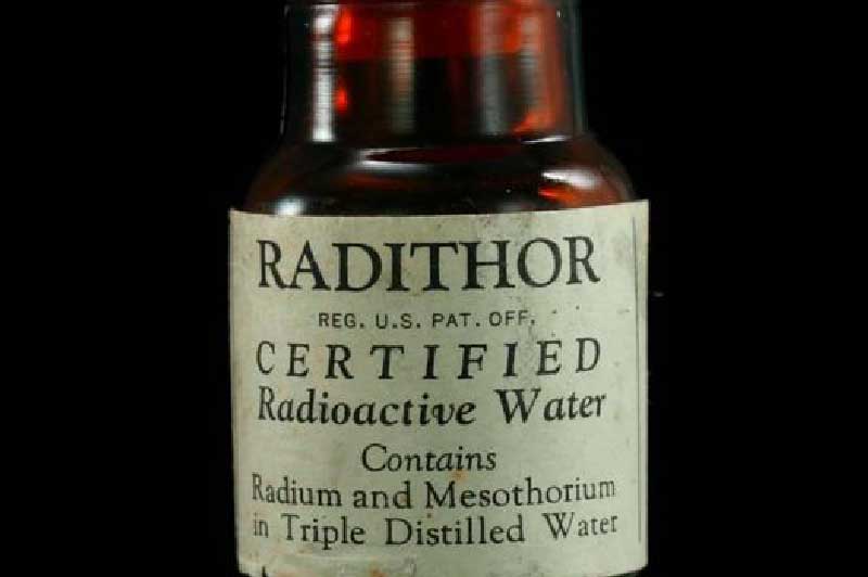 Radithor - Nước cất chứa phóng xạ từng được bán như một loại 'thần dược'