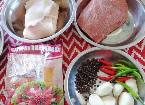 Cách làm món nem chua ngon tuyệt tại nhà