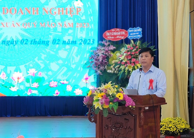 buổi họp mặt đầu năm 2023 với các doanh nghiệp trên địa bàn