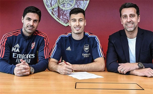 Tăng lương gấp đôi, Arsenal gia hạn hợp đồng thành công với Martinelli - Ảnh 1.