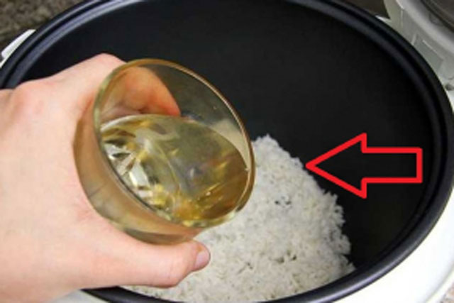 Bỏ vài giọt giấm vào nấu cơm món ăn thơm ngon, giàu dinh dưỡng để cả tuần không lo thiu