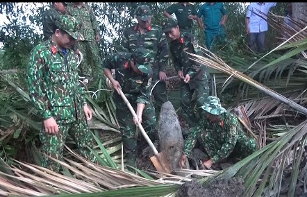 Cà Mau: Phát hiện quả bom nặng 250kg