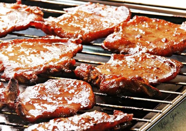 Uớp sườn với sữa đặc, vị ngon khó cưỡng