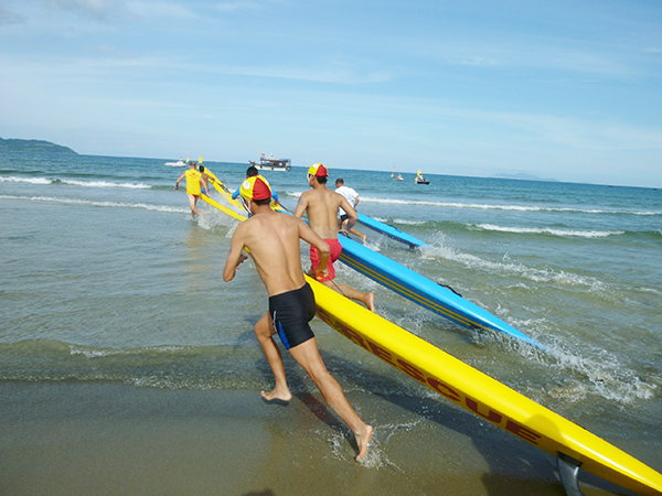 Nhật báo NZ Herald News lớn nhất New Zealand bình chọn bãi biển Đà Nẵng là một trong 7 bãi biển lý tưởng trên thế  giới để nghỉ mát trong mùa hè