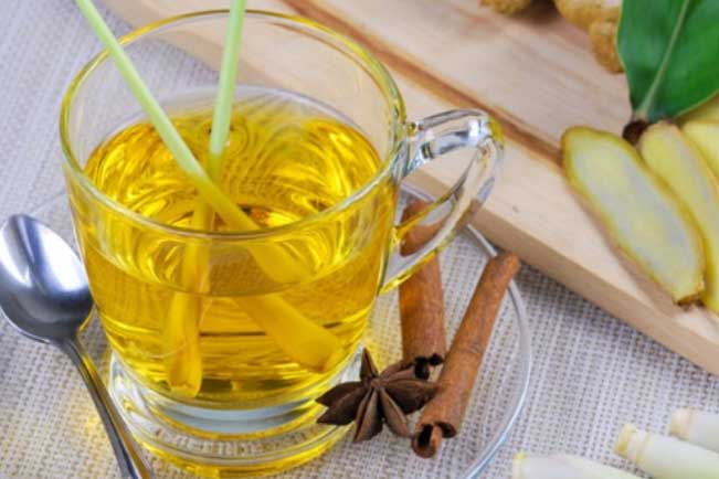 Chỉ với 1 ly nước sả vô cùng đơn giản có thể giúp bạn thải sạch độc tố trong gan, thận và tuyến tụy