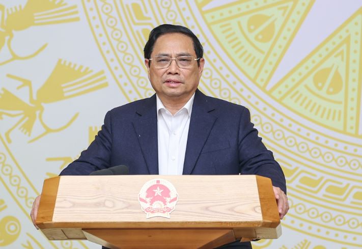 Xem xét ban hành 3 nghị định về chính sách cho cán bộ, công chức, viên chức