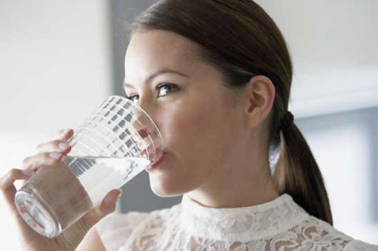 Nếu bạn uống thức nước này buổi sáng sẽ già hơn 25 năm so với tuổi và hay ốm đau bệnh tật