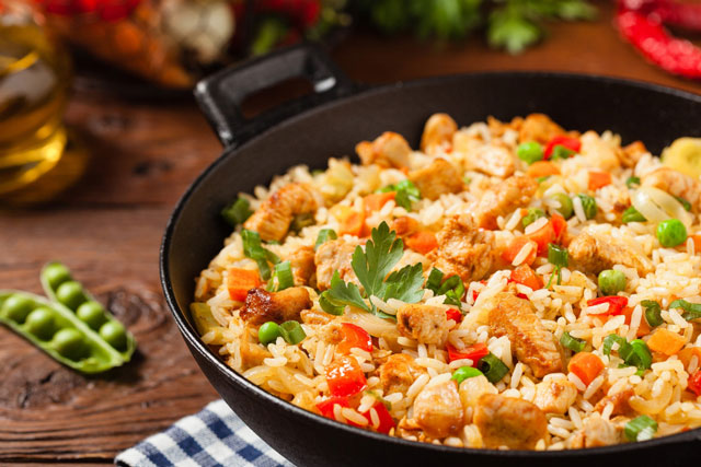 Rang cơm nhớ cho thứ này, hạt cơm săn chắc, ngoài giòn trong vẫn mềm dẻo