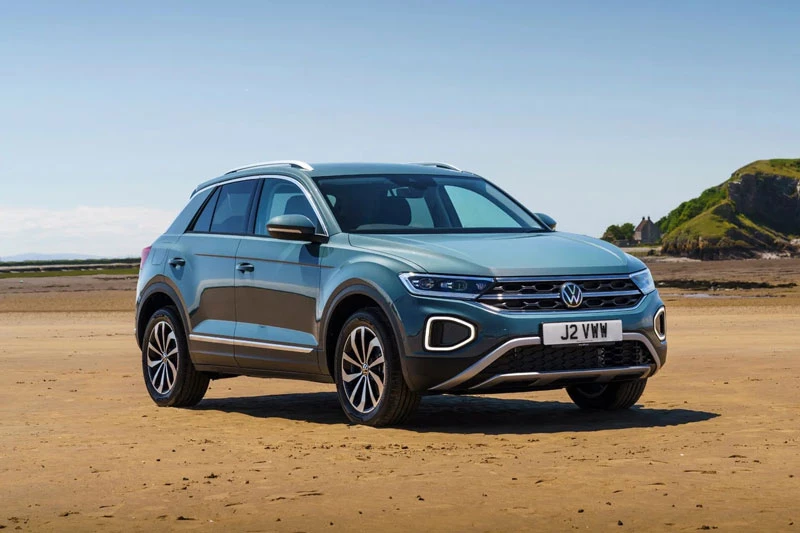 5. Volkswagen T-Roc (doanh số: 183.907 chiếc).