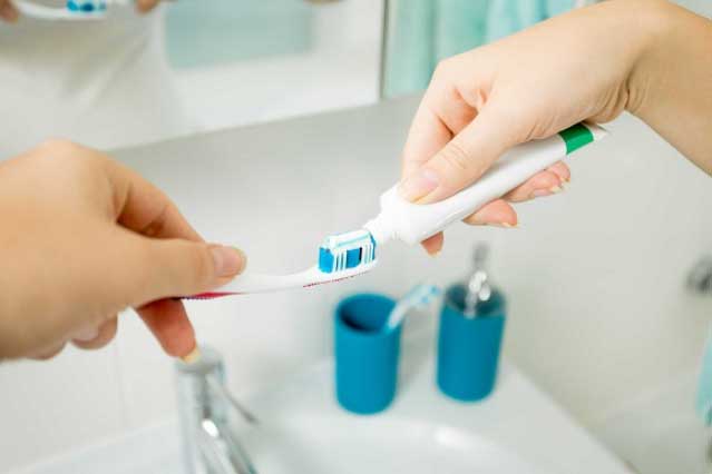 Vệ sinh răng miệng kiểu này bạn sớm muộn cũng mắc ung thư, mất trí nhớ và nhiều bệnh nguy hiểm khác