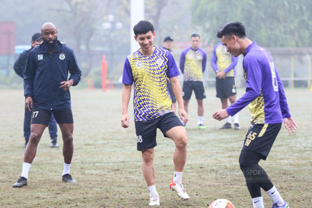 Hà Nội FC thoải mái hướng tới trận "đại chiến" cùng CAHN FC