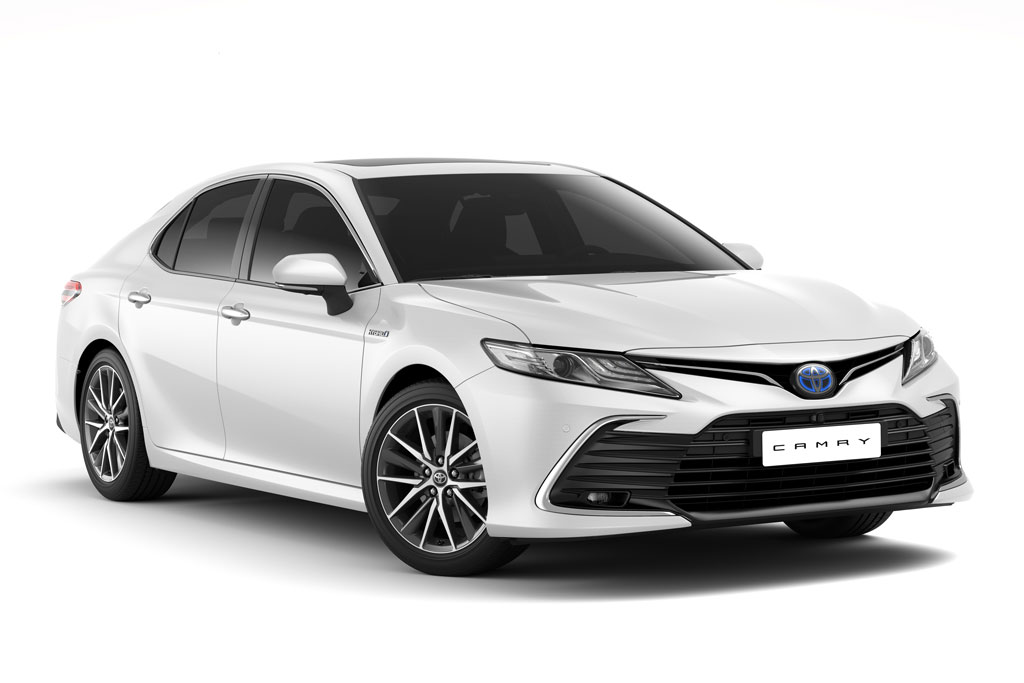 Những ưu điểm giúp Toyota Camry trở thành xe bán chạy nhất mọi thời đại